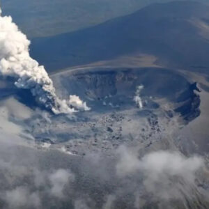 japonyada yanardag patlamasi WCBslruO