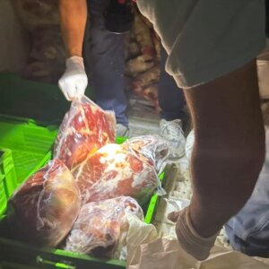 silopide 3 ton kacak et ele gecirildi N6gGtzVI