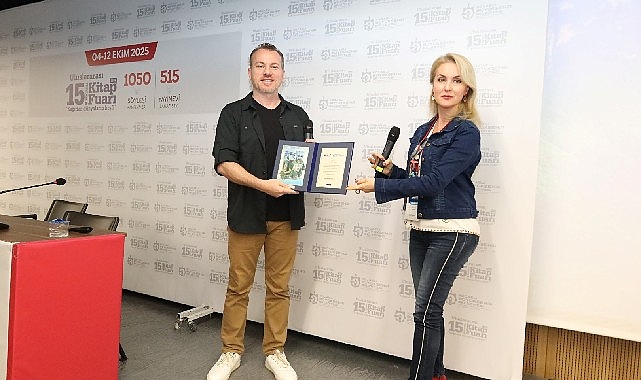 rotasiz seyyah 1000 gunluk gezisini anlatti A7UeG6JF