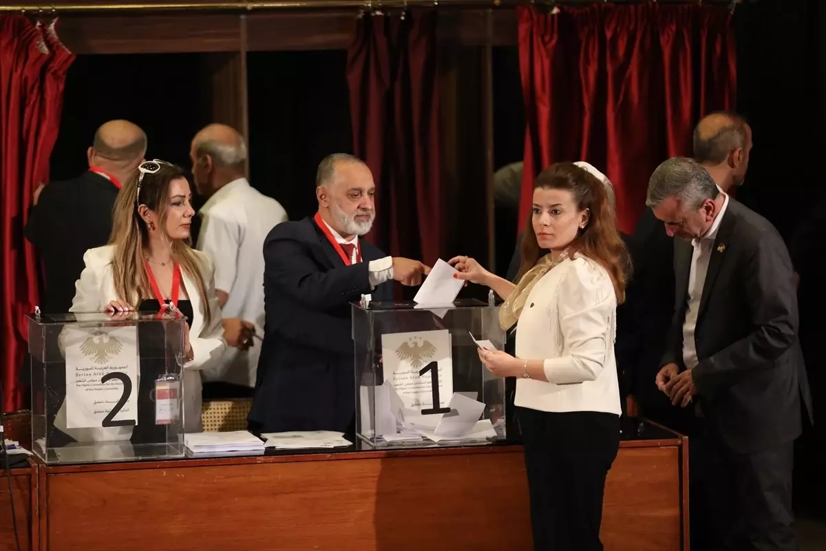 suriyede halk meclisi secimleri devam ediyor AEPngkCN
