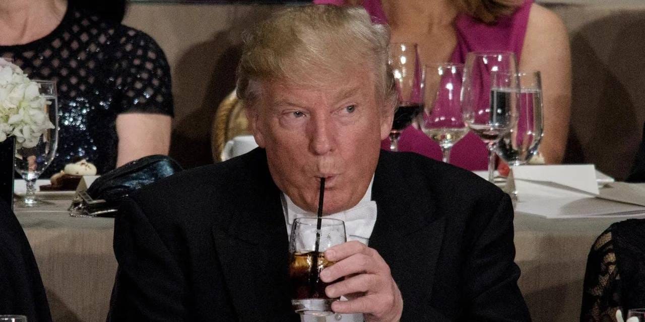 Trump’ın Şaşırtan “Kola Teorisi”: “Kanser Hücrelerini Yok Ediyor”