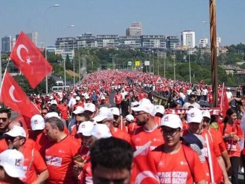 Ak parti istanbul il baskani ozdemirden 15 temmuz mesaji AB3SnPPi
