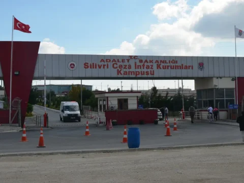 Chpli gunaydin duyurdu silivride gece nakilleri ibb davasi tutuklulari sevk ediliyor ueARwRyN